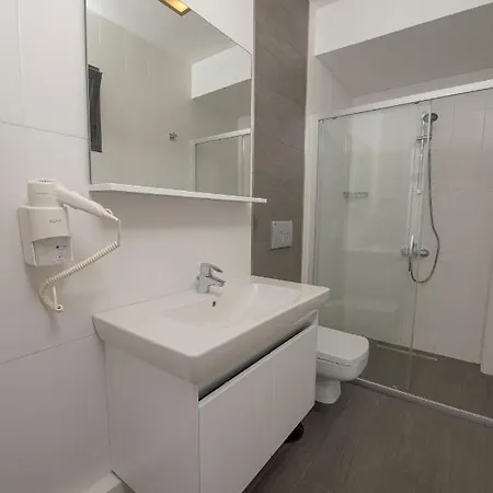 Mert Hotel